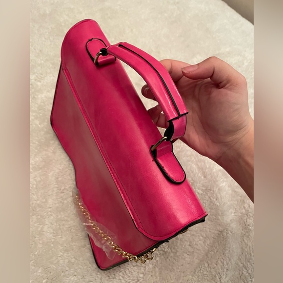 Pink Purse - Picture 8 of 16